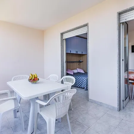 1 Bedroom Stunning In * Bibione